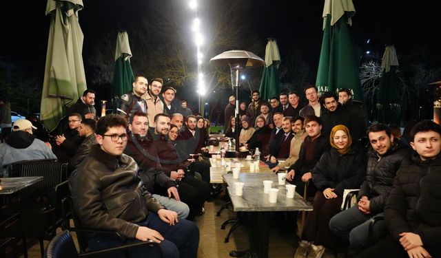 AK Parti Sakarya Teşkilatı Ramazan’da gönüllere dokundu