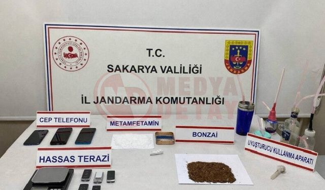 Sakarya'da jandarmadan uyuşturucu operasyonu: 3 tutuklama