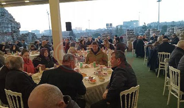 Ülkücüler Erdem Karakoç’un iftarında buluştu