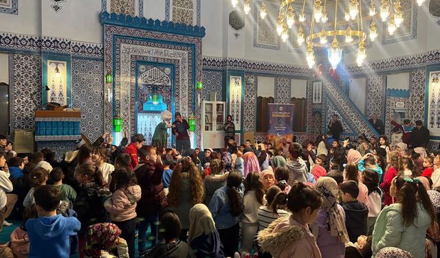 Büyükşehir, 16 ilçede 6 bin çocuğu  Ramazan sevinciyle buluşturdu!