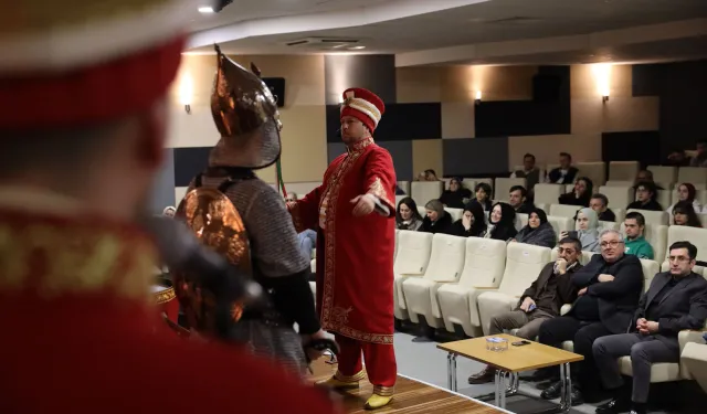 Sakarya'da mehter geleneği sahneye taşındı