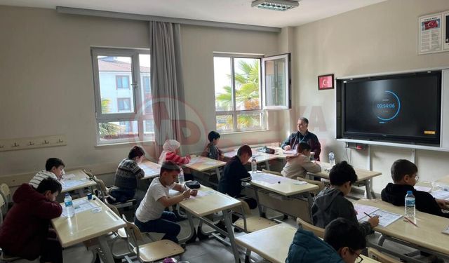 2 bin 120 öğrenci hafızlık eğitimi için ter döktü