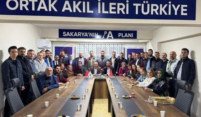 Anahtar Parti Serdivan’dan  Adapazarı’na hayırlı olsun ziyareti