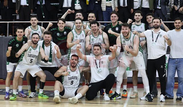 Büyükşehir Play-Off’a galibiyetle başladı