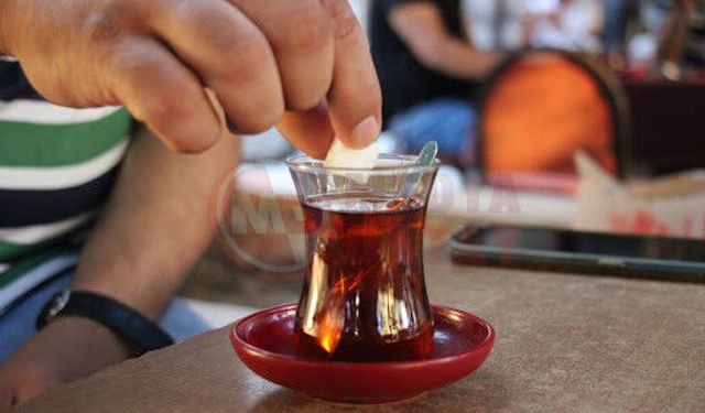 Tiryakileri üzen haber: Çaya zam geldi!