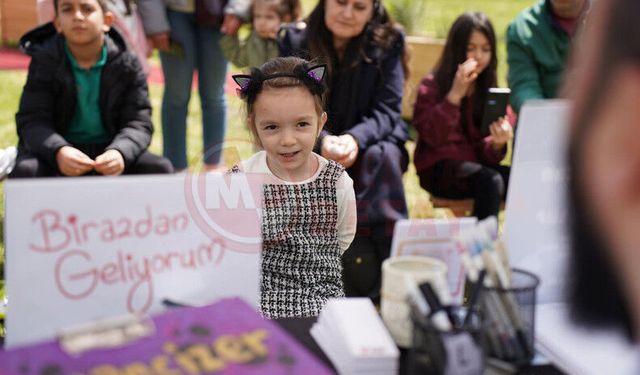 Kitap Fuarı'nda çocuklar sanat ve eğlenceyle buluştu