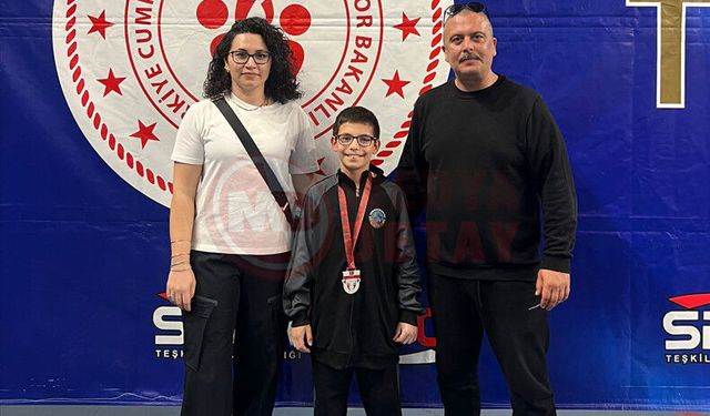 Serdivanlı halterci Türkiye ikincisi oldu