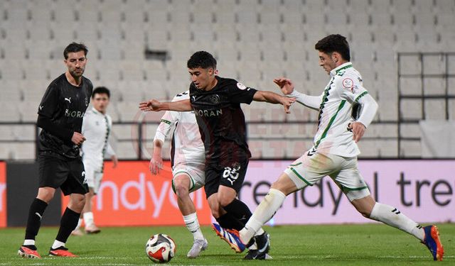 Manisa FK: 5 - Sakaryaspor: 0