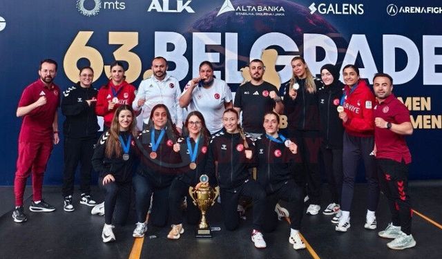 Sakarya boksta kürsüyü boş bırakmıyor