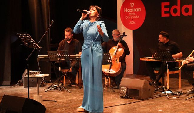 Eda Karaytuğ, Türk Müziği’nin seçkin eserlerini seslendirdi
