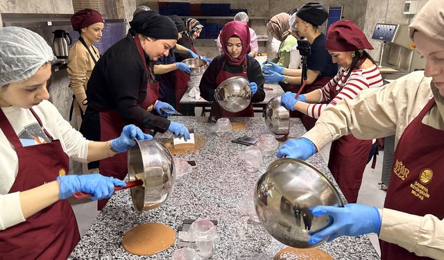 Büyükşehir’in Çikolata ve Kahve Atölyesi’nde  ikinci dönem tamamlandı