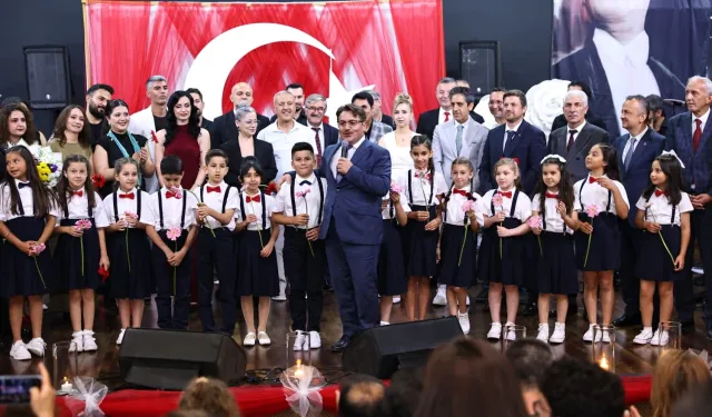 Sakarya Maarif Orkestrası ve Öğrenci Korosu Konseri büyük ilgi gördü