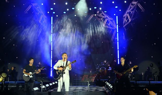 Ferhat Göçer Sakarya’da  festival coşkusunu yükseltti