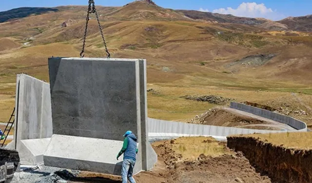 Sınır duvarı projesinin 1.339 kilometresi tamamlandı