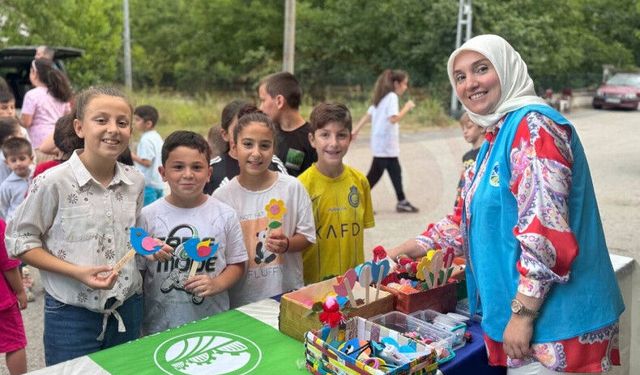 Yaz neşesi yüzlerce çocukla buluştu