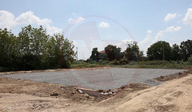 3 mahalle daha futbol, voleybol ve basketbol sahasına kavuşuyor