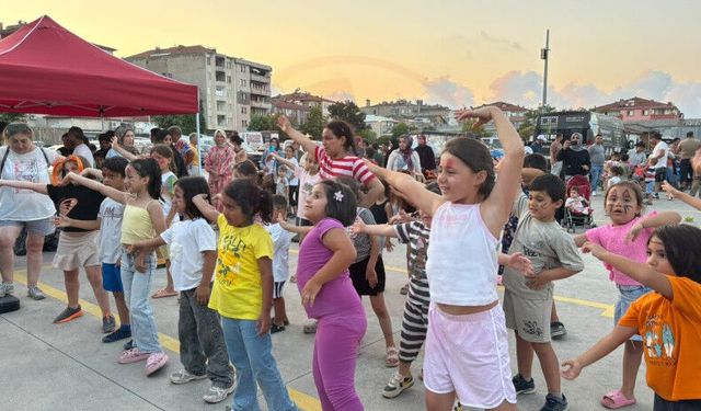 Gezgin Çocuk Atölyesi 4 bini aşkın çocuğun yüzünü güldürdü