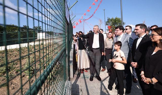 Serdivan’da sahipsiz hayvanlar bakımevi hizmete açıldı