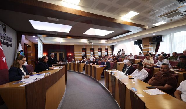 Serdivan Belediye Meclisi Olağanüstü toplandı