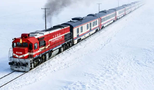Turistik Erzurum-Kars treni yeni sezona hazırlanıyor