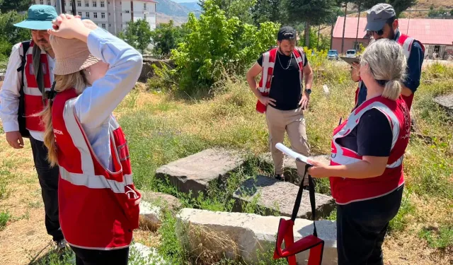 7 bin mezar taşı ve kitabe belgelendi!