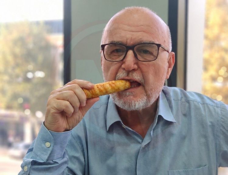 "Ülkenin tek derdi sigara oldu!"