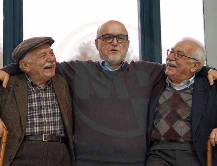 "Emeklinin gönlü sözle değil icraatla alınır!"