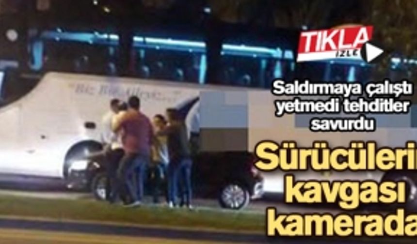 Sürücülerin kavgası kamerada