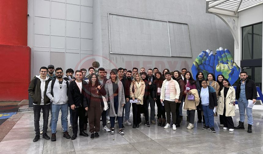 SUBÜ öğrencileri Helal EXPO Fuarı’ndaydı