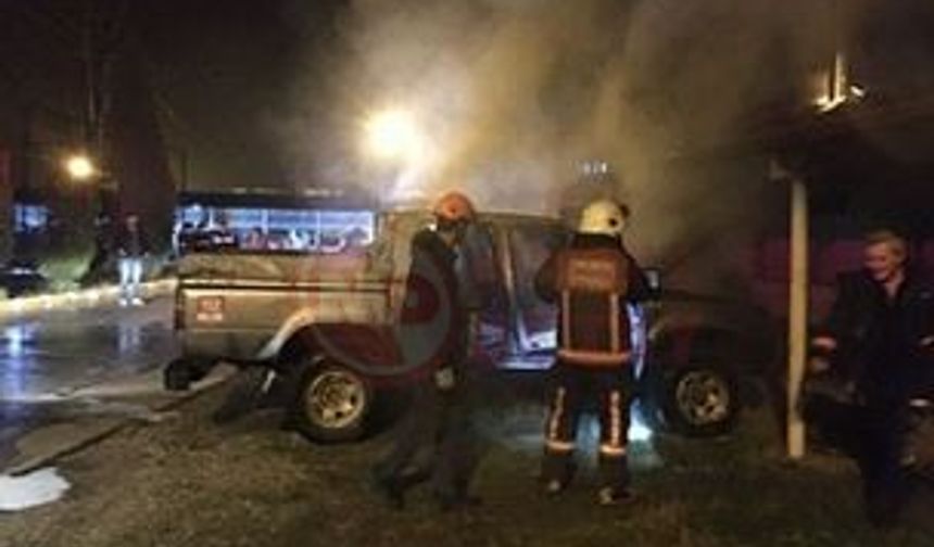 Akyazı'da orman işletmenin kamyonetinde yangın