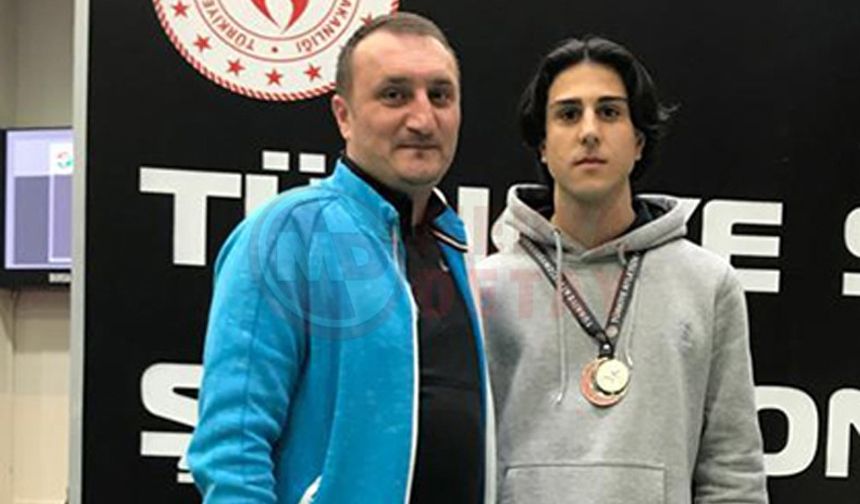Büyükşehir sporcusu atletizmde Türkiye Şampiyonu oldu