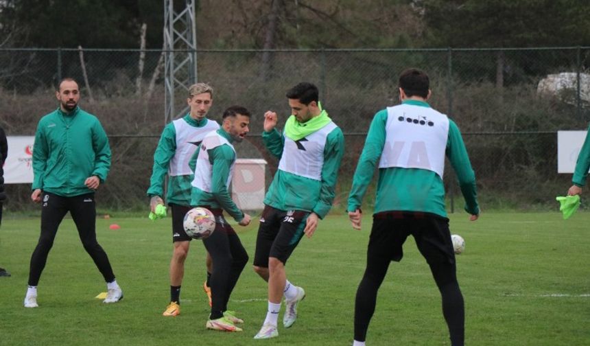 Sakaryasporlu futbolcular konuştu: "Hedef Süper Lig"