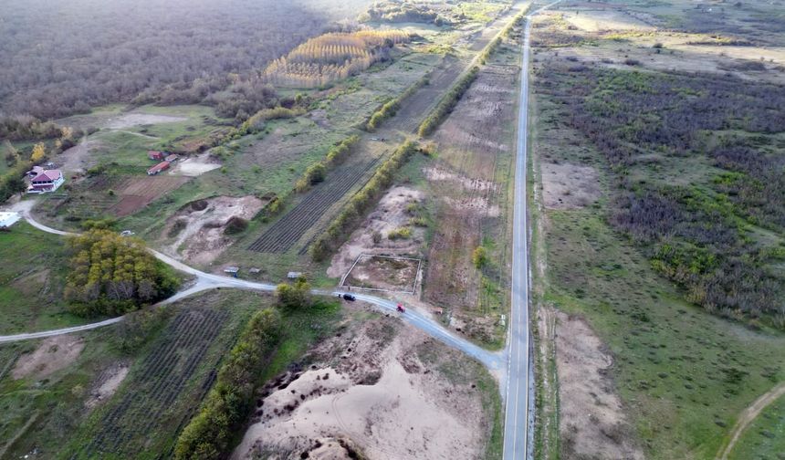 7 hanenin 52 yıldır kullandığı bağlantı yolu arsa çıktı