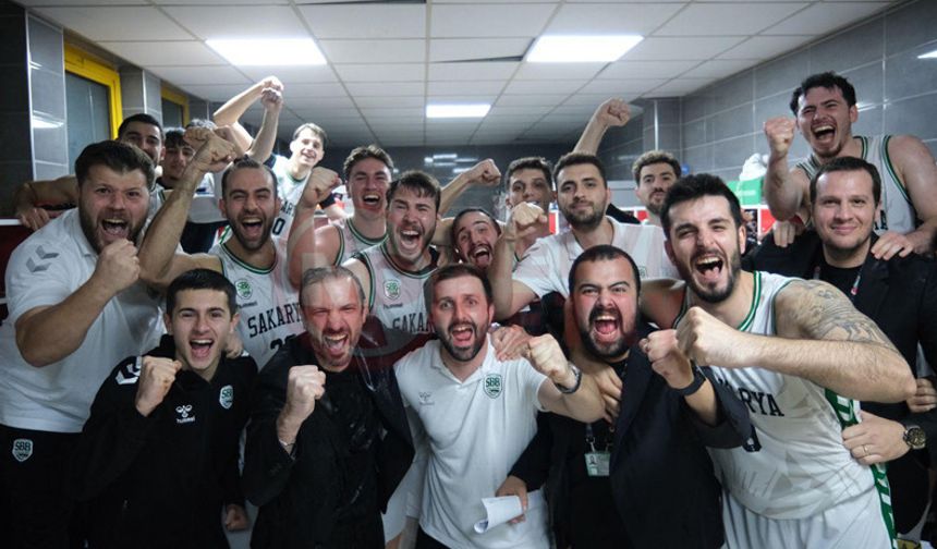 Büyükşehir Basketbol 7’de 7 yaptı