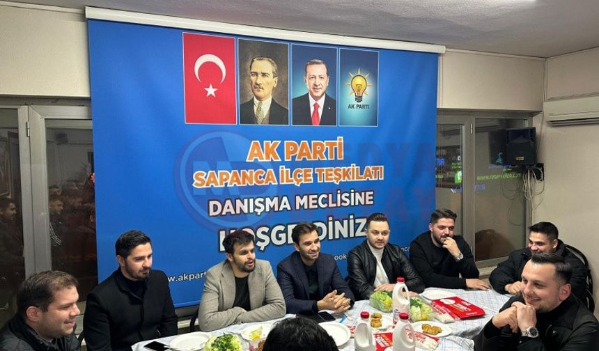 AK Parti Sapanca Gençlik bir araya geldi