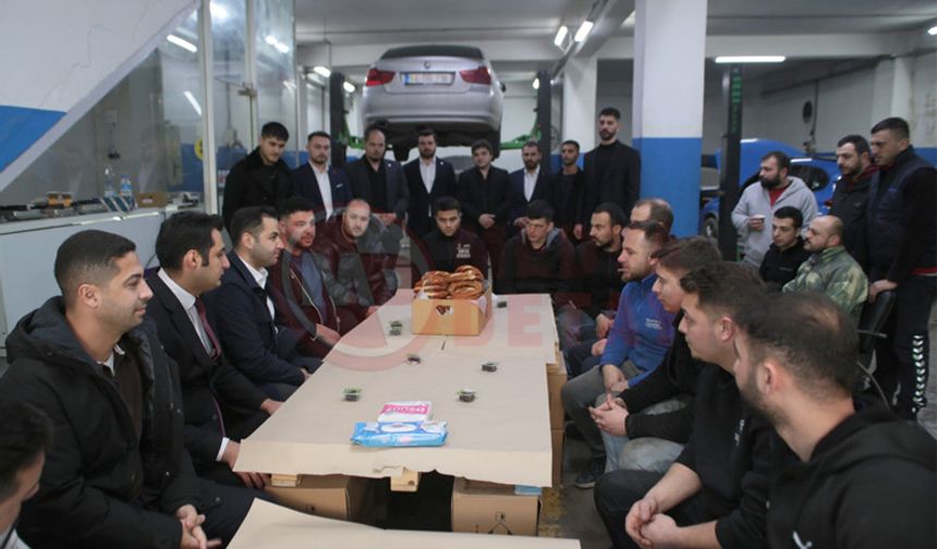 Cem Aydın gençlerle buluştu