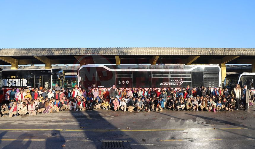 Çocuklardan yerinde toplu taşıma ve ulaşım incelemesi