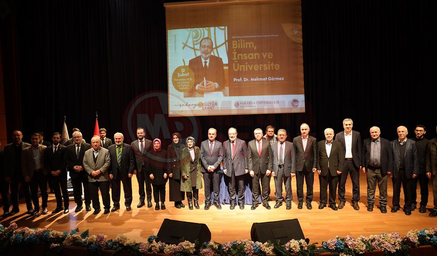 “İlim, ahlak ve merhametle yürümelidir”