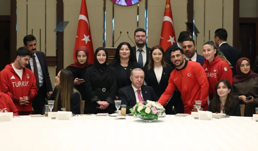 Erdoğan'dan gençliğe güven!