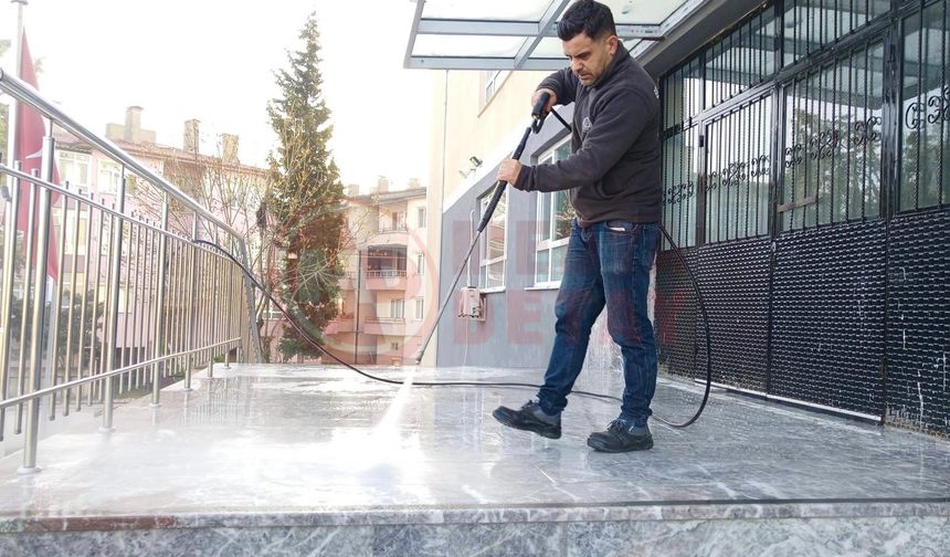 Erenler Belediyesi’nden  okullara önemli dokunuş