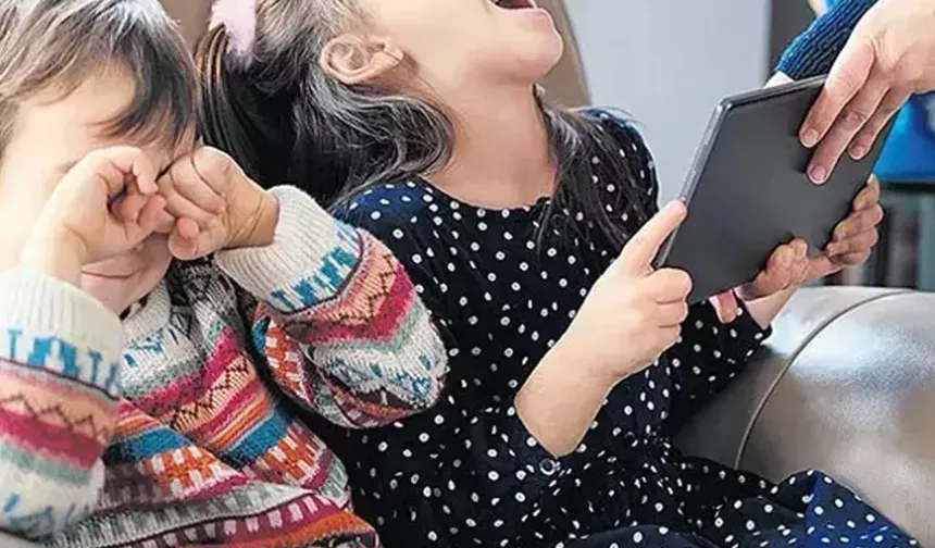 15 yaş altına sosyal medya düzenlemesi geliyor