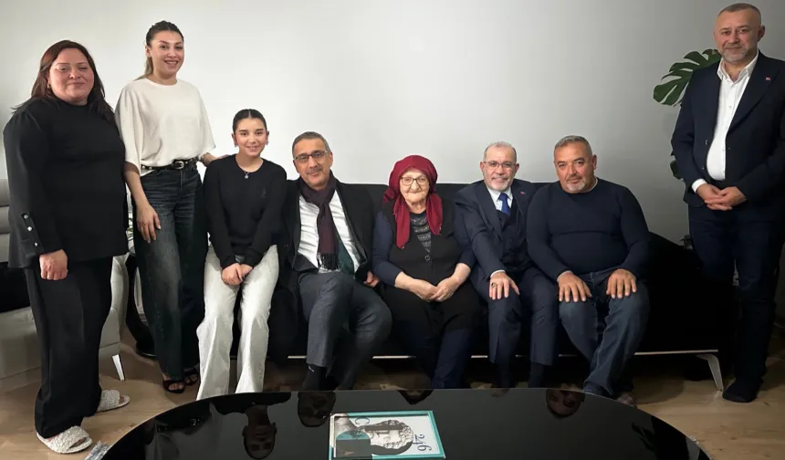 AK Parti Sakarya'dan şehit ailelerine vefa ziyaretleri