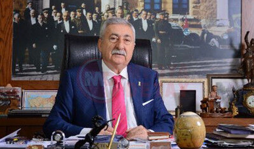 “Ekim alanları beton  yığınları ile doldu”