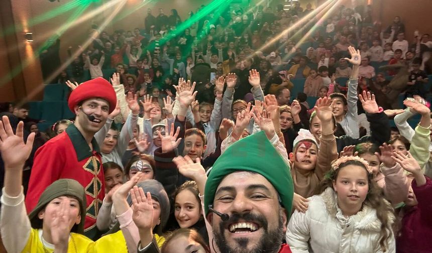 Ramazan Coşkusu Geyve’de çocuklarla buluştu