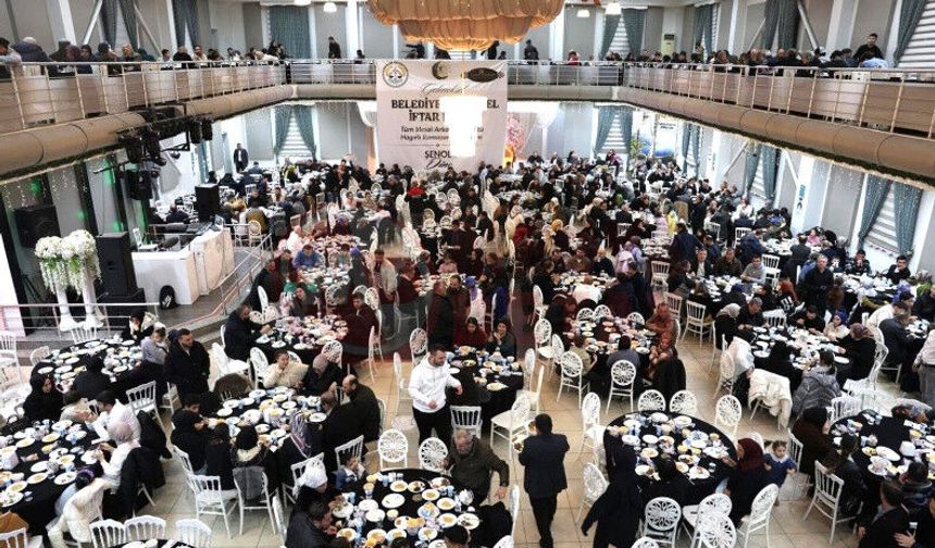 Erenler Belediyesi iftarda buluştu