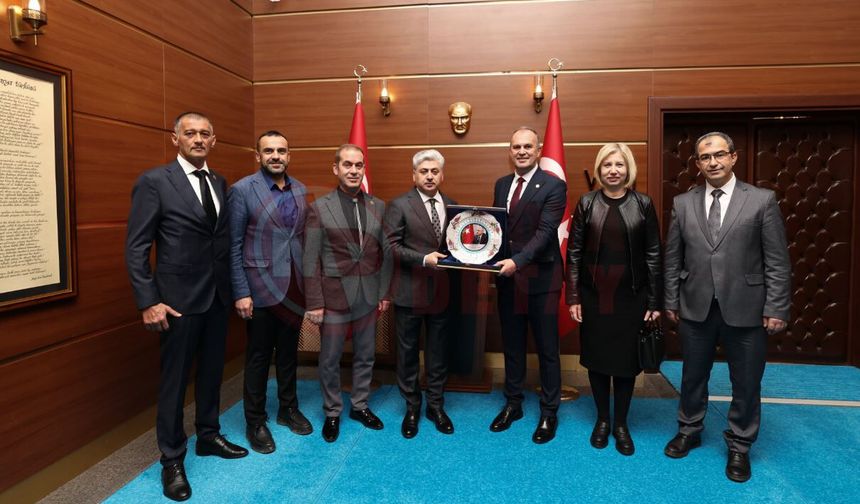 Vali Doğan muhtarları ağırladı