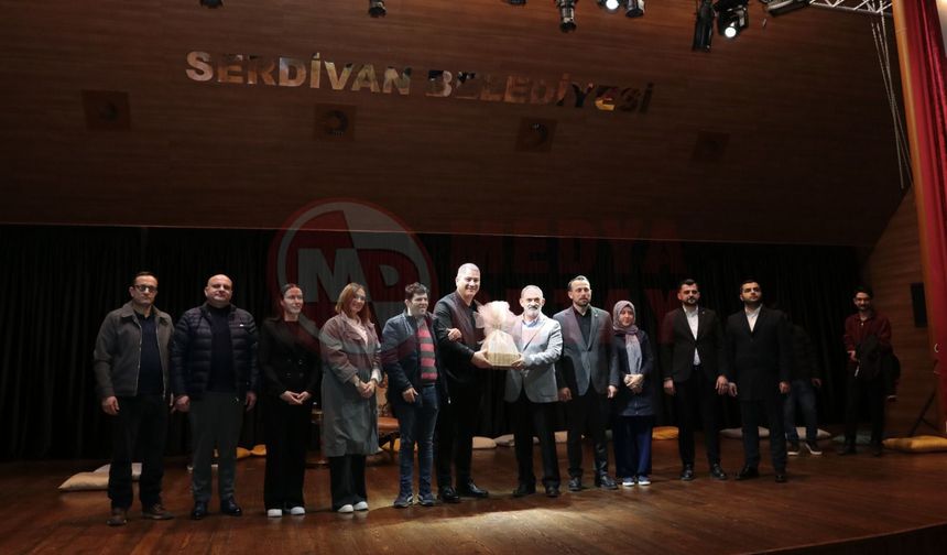 Serdivan’da maneviyat dolu gece