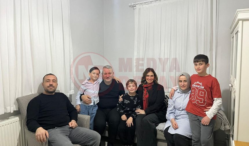 Serdivan’da Kadir Gecesi’nde gönül ziyaretleri