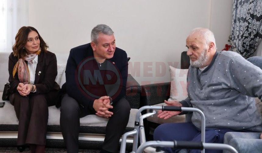 Serdivan’da Yaşlılar Haftası’nda anlamlı ziyaret