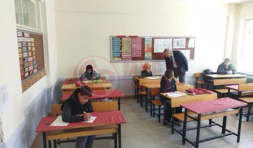 Müdür Kıvcı’dan ortak sınav ziyareti